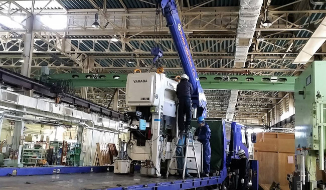 自社トラック積込