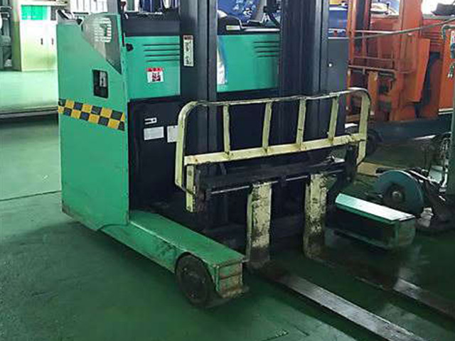 輸送・荷役機械