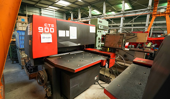 部品2万点、機械1千点以上を常時保有。お探しの機械が見つかります